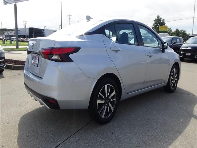 2025 Nissan Versa SV:C7049