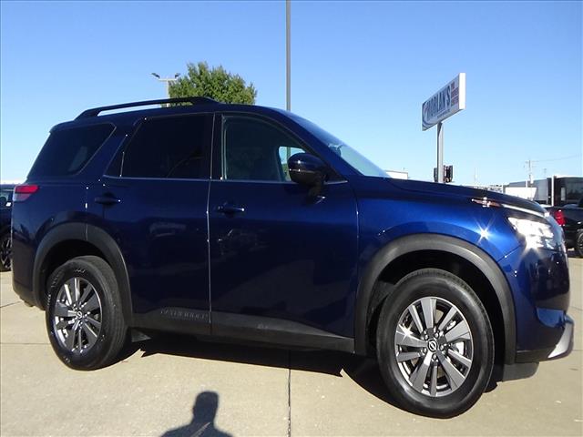 2025 Nissan Pathfinder SV:C7140