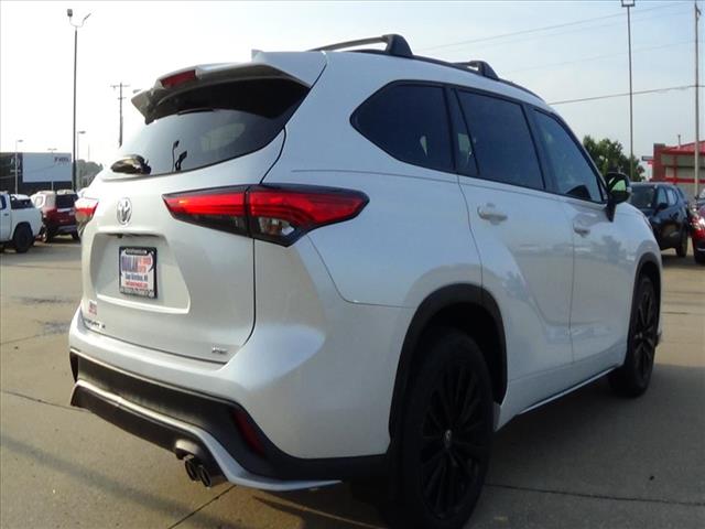 2023 Toyota Highlander XSE
