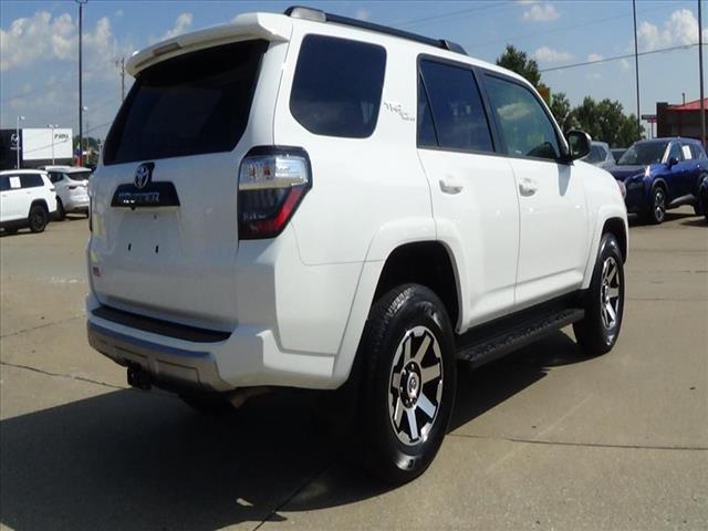 2024 Toyota 4Runner TRD Off-Road:C6556