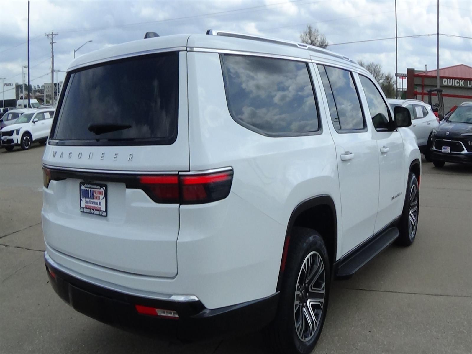 View vehicle photo 6