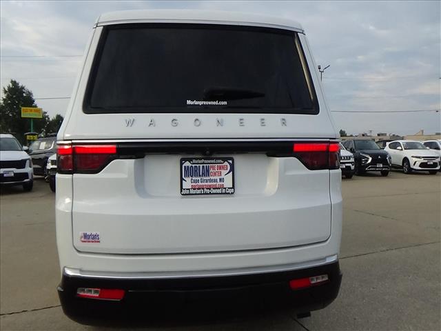 2024 Jeep Wagoneer L Base:C7016