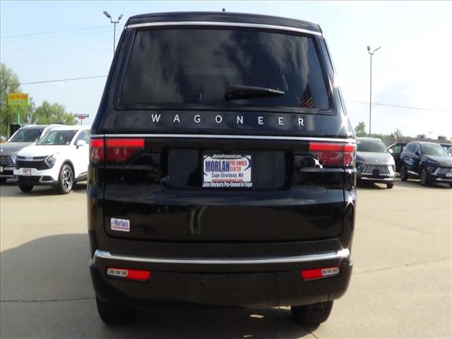 2024 Jeep Wagoneer Base:C6877