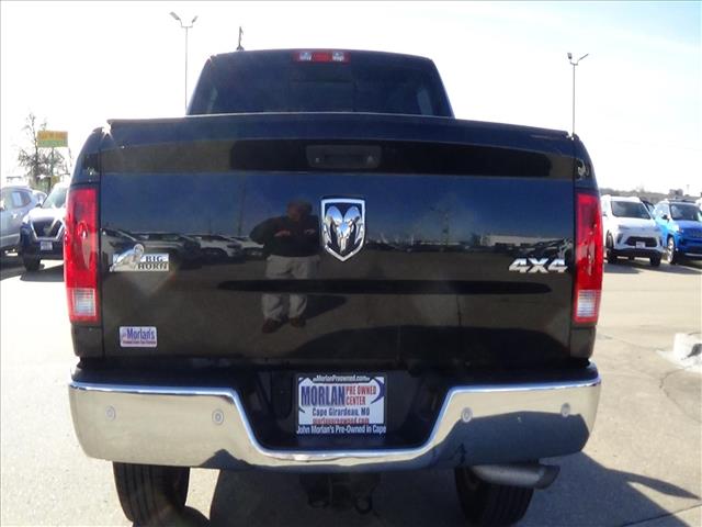 2016 RAM 1500 Big Horn:26-053A1