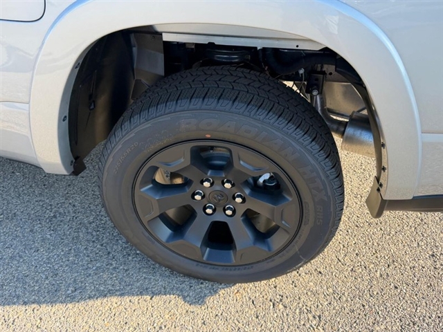 2027 RAM 1500 Big Horn:27-010