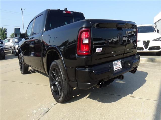 2025 RAM 1500 Laramie:C7070