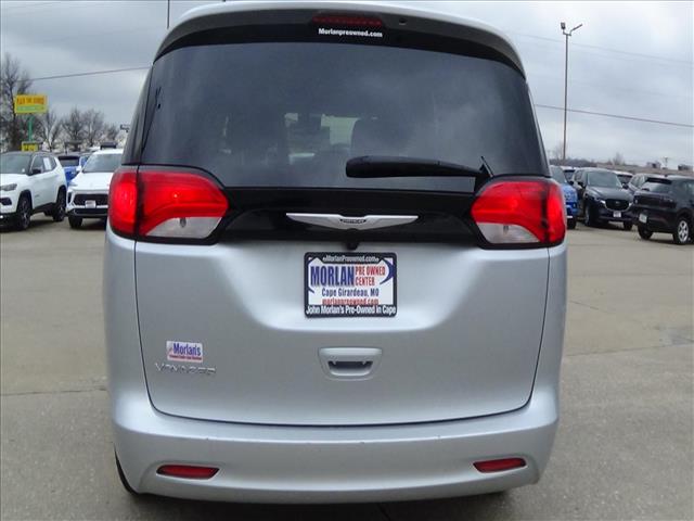 2023 Chrysler Voyager LX:C6853