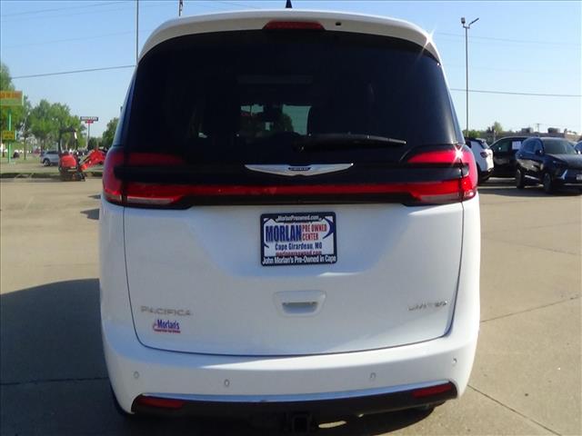 2024 Chrysler Pacifica Limited:C6908