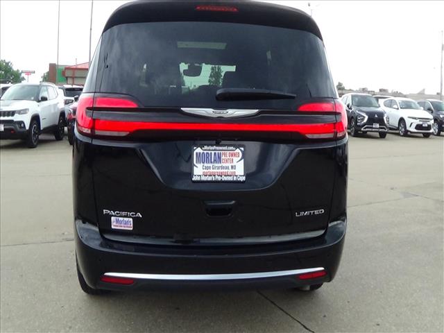 2026 Chrysler Pacifica Limited:C6989