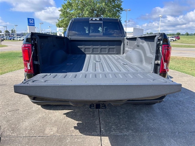 2025 RAM 3500 Limited