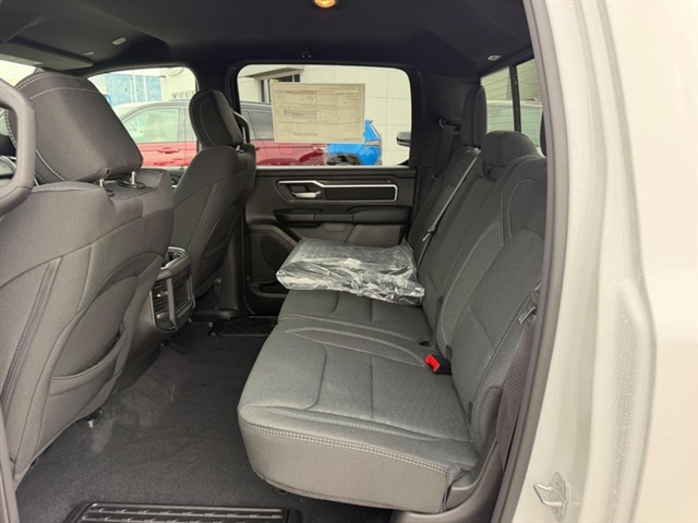 2026 RAM 1500 Big Horn:26-200