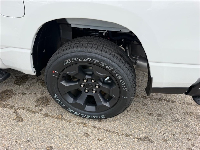 2026 RAM 1500 Express:26-213