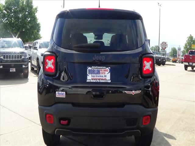2022 Jeep Renegade Trailhawk:25-222A