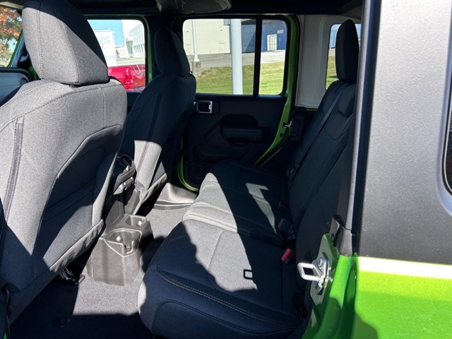 2026 Jeep Wrangler Sport S:26-036