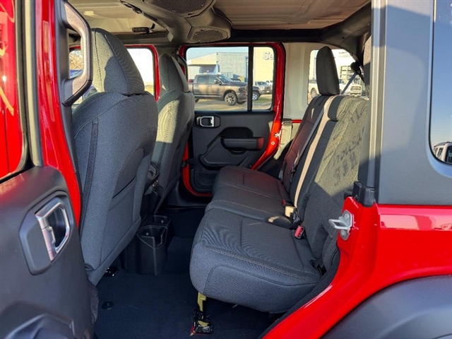 2026 Jeep Wrangler Sport S:26-048