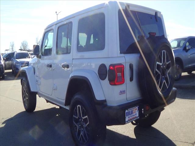 2024 Jeep Wrangler Sahara:C6749