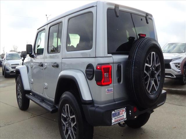 2024 Jeep Wrangler Sahara:C6747