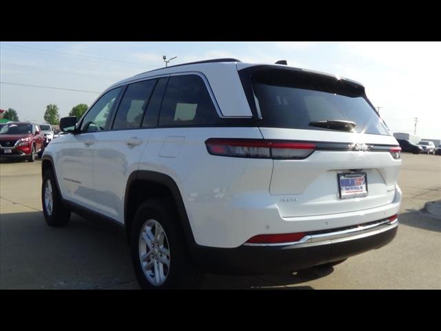 2024 Jeep Grand Cherokee Laredo