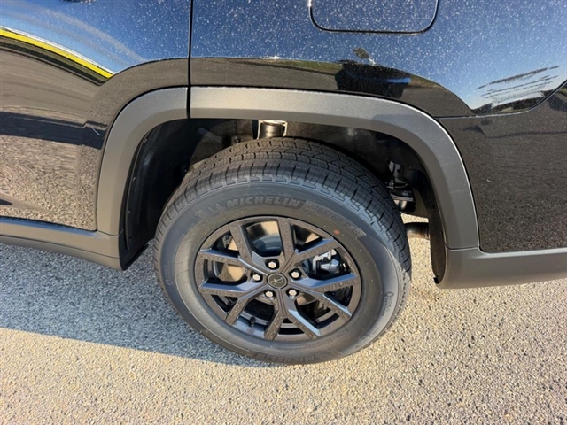 2027 Jeep Grand Cherokee L Altitude:27-035
