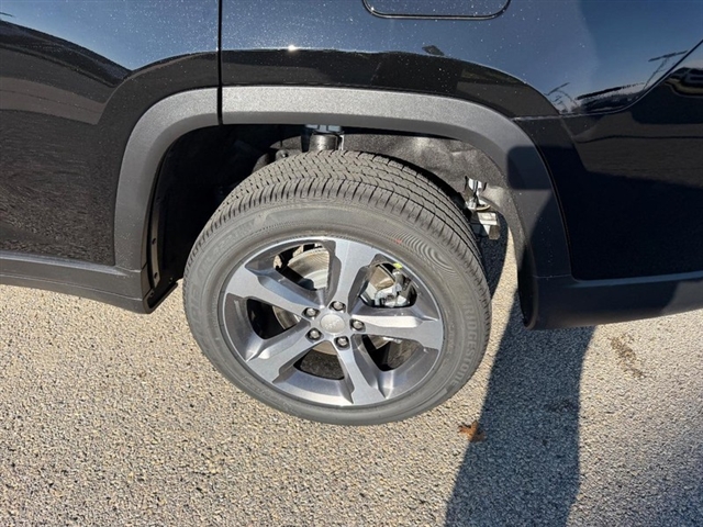 2025 Jeep Grand Cherokee L Limited:25-231