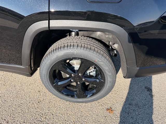 2025 Jeep Grand Cherokee L Limited:25-241