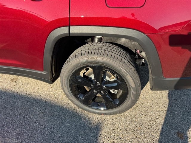 2025 Jeep Grand Cherokee L Limited:25-240