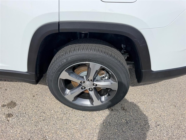 2026 Jeep Grand Cherokee L:26-081