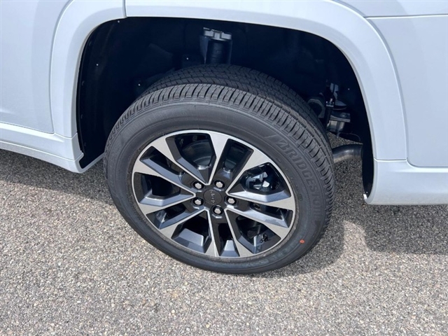 2025 Jeep Grand Cherokee L Overland