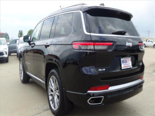 2025 Jeep Grand Cherokee L Summit:C6769