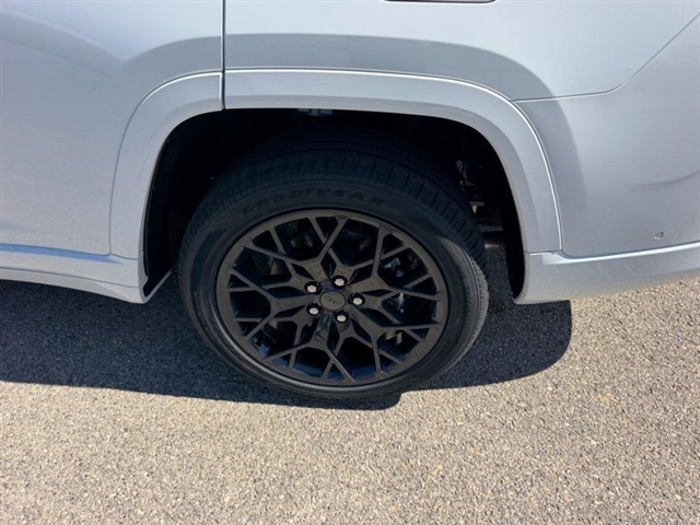 2026 Jeep Grand Cherokee L Summit:26-151