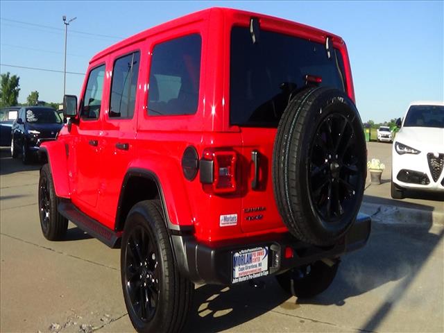 2025 Jeep Wrangler Sahara 4xe:C6974