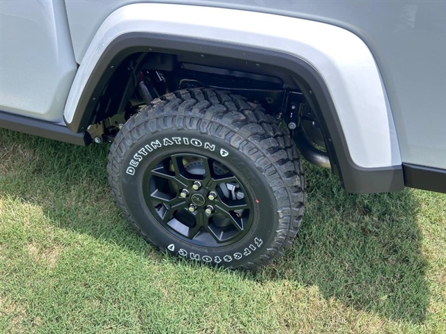 2025 Jeep Gladiator Willys