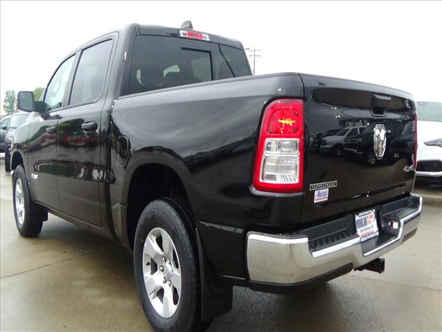 2023 RAM 1500 Big Horn:C6945