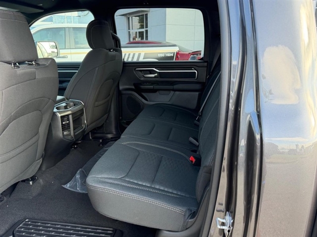 2027 RAM 1500 Big Horn:27-034
