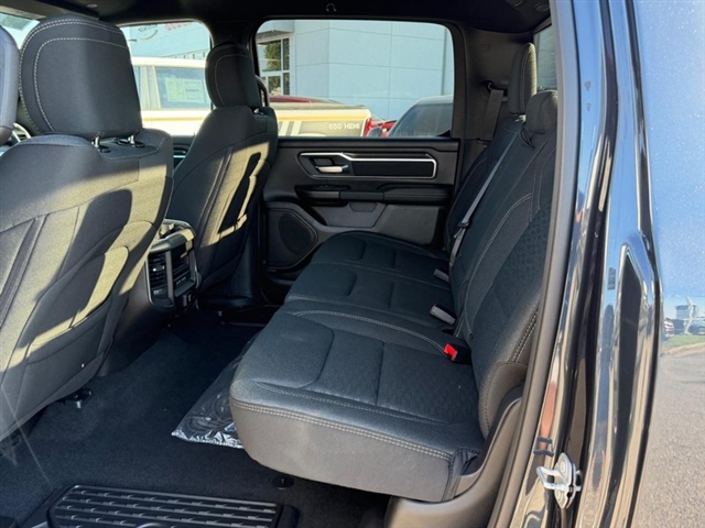 2027 RAM 1500 Big Horn:27-024