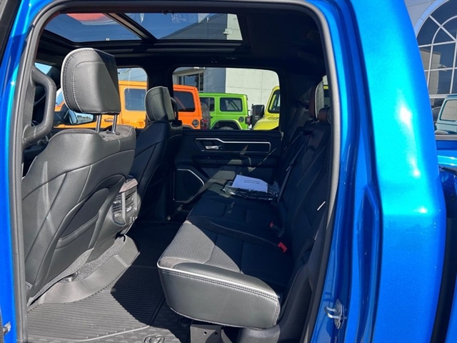 2026 RAM 1500 Laramie:26-043