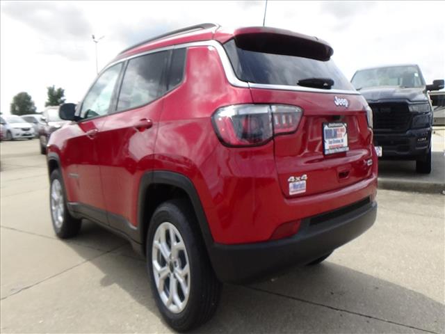 2025 Jeep Compass Latitude:C7115