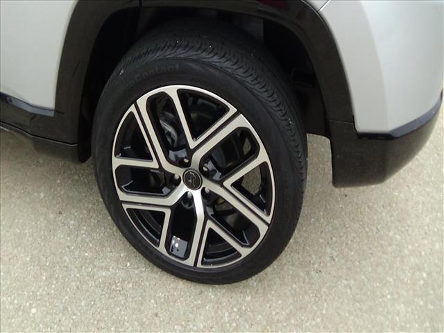 2025 Jeep Compass Limited:C6953