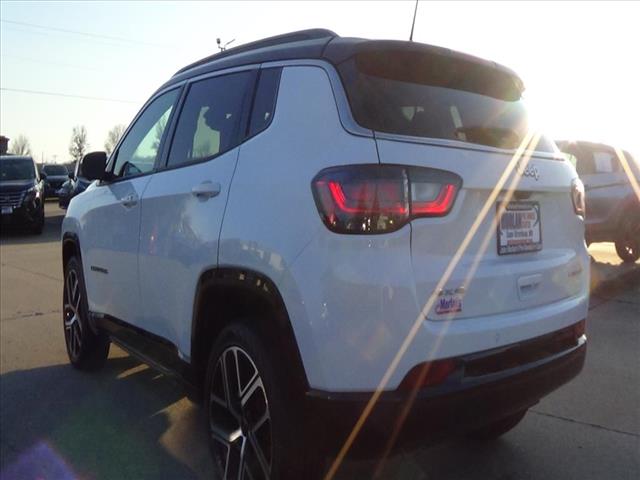 2025 Jeep Compass Limited:C6648