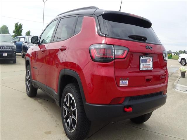 2024 Jeep Compass Trailhawk:C6957