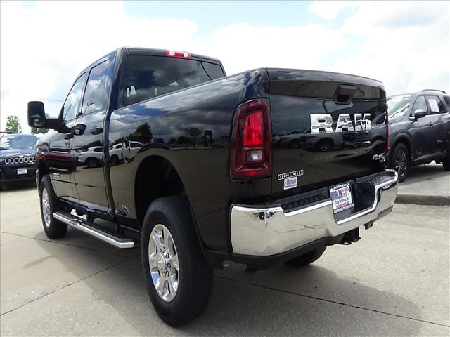 2026 RAM 2500 Big Horn:C7042