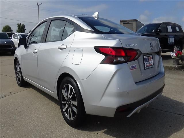 2025 Nissan Versa SV:C7049