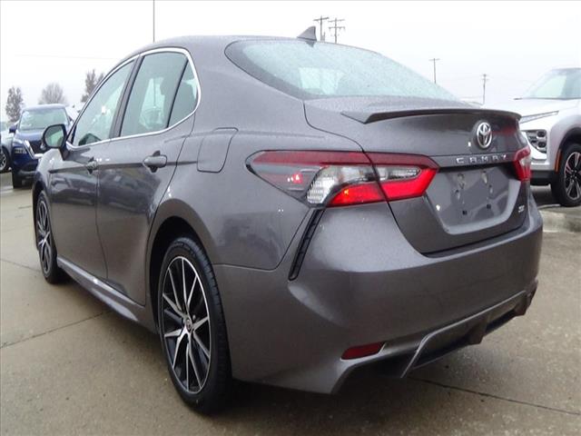 2024 Toyota Camry SE:C6651