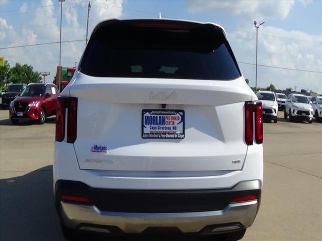 2024 Kia Sorento S