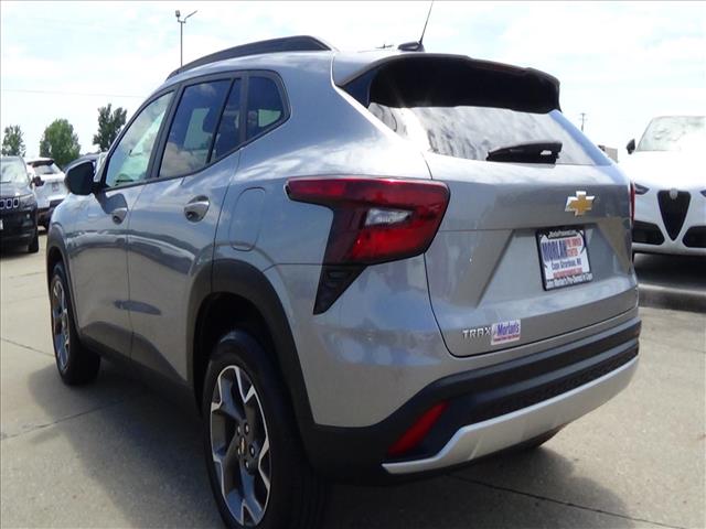 2025 Chevrolet Trax LT:C7024