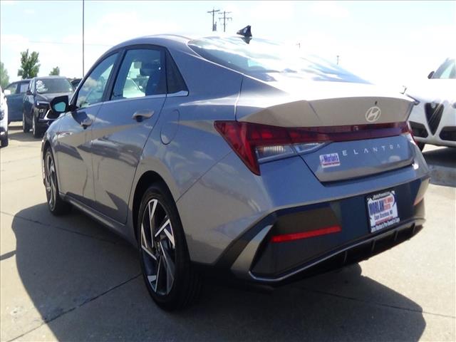 2025 Hyundai ELANTRA SEL Convenience:C6969