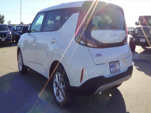 2024 Kia Soul LX:C6652