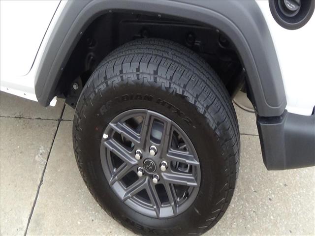 2025 Jeep Wrangler Sport S:C6824