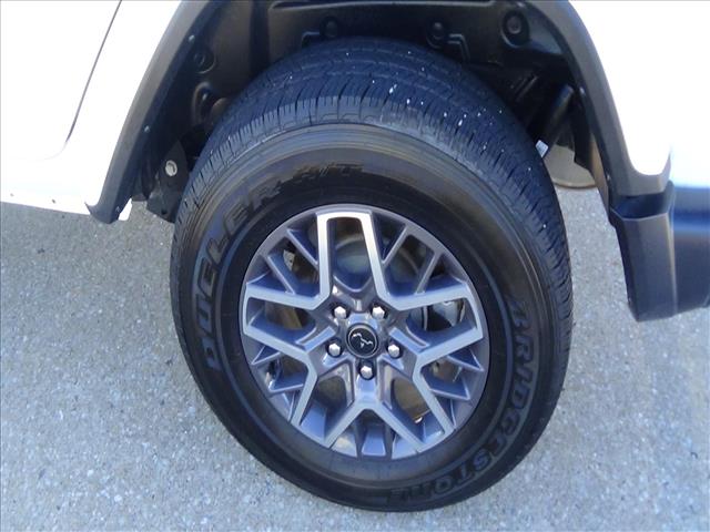 2024 Jeep Wrangler Sahara:C6749