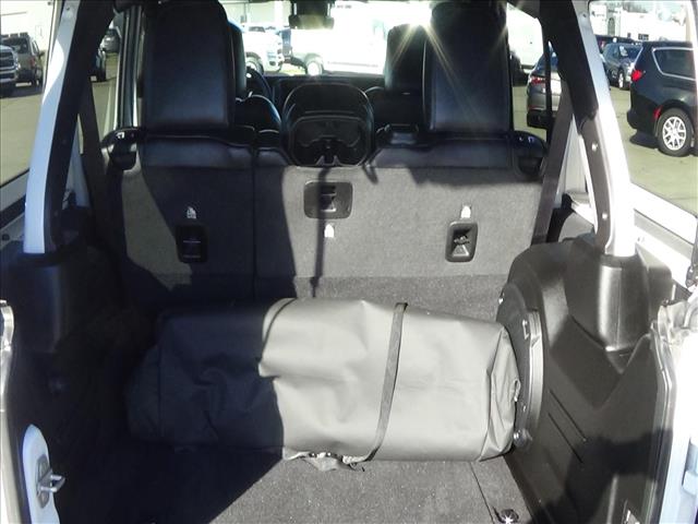 2025 Jeep Wrangler Sahara:C6731